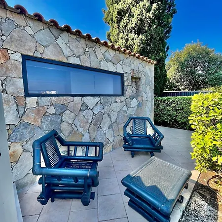 Lejlighed Lovely Place With Free Parking *