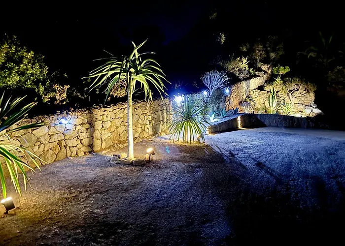 Lovely Place With Free Parking *