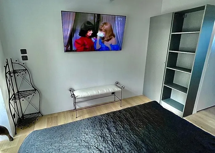 Lovely Place With Free Parking Appartement *